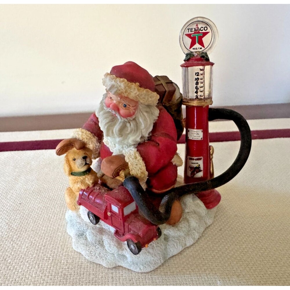 P6-CC-06 Enesco's America Favorite Santa with Texaco Gas Pump Figurine
